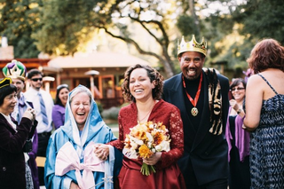 Illustration for article titled This Princess Bride wedding will make you believe in True Wuv again